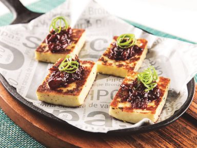 Chef S/A: Queijo Coalho na Brasa com Doce de Tomate Picante