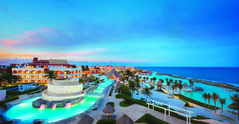 Hospede-se no Hard Rock Hotel Riviera Maia e aproveite o melhor do oceano com mergulhos encantadores