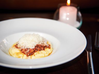 Chef S/A: Polenta Cremosa com Ragu Bolonhesa