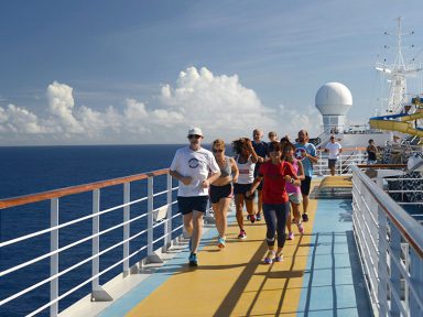 Costa oferece mais de 100 aulas no cruzeiro 25º Fitness & 17º Bem-Estar