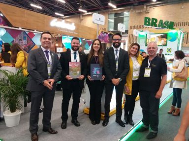 Serra Gaúcha representada em feira de turismo na Colômbia