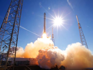 Próximo lançamento tripulado de 2023 direto do Parque da NASA, o Kennedy Space Center Visitor Complex!