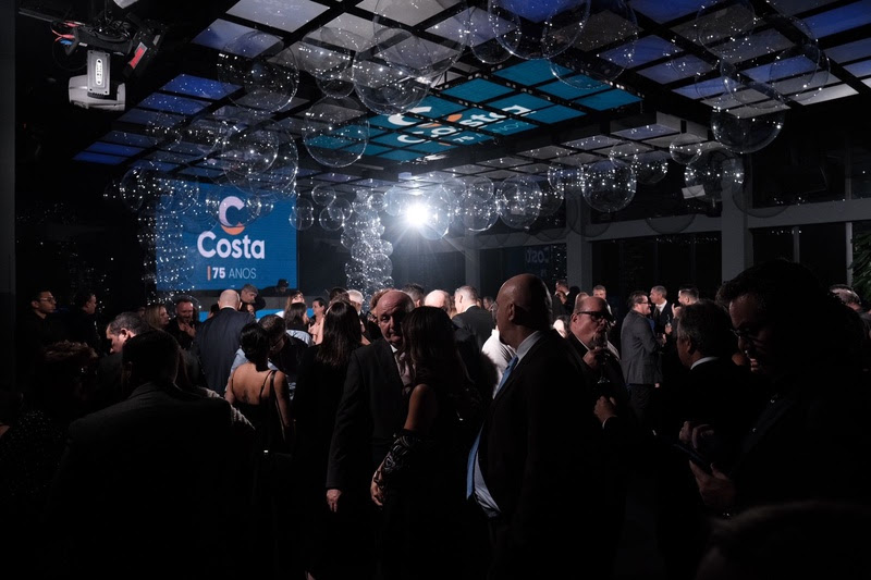 Costa Cruzeiros celebra 75 anos com festa em São Paulo