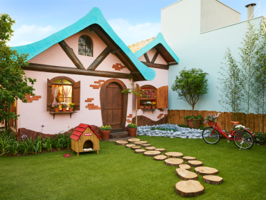 Mônica comemora 60 anos e traz o seu mundo para o Airbnb 