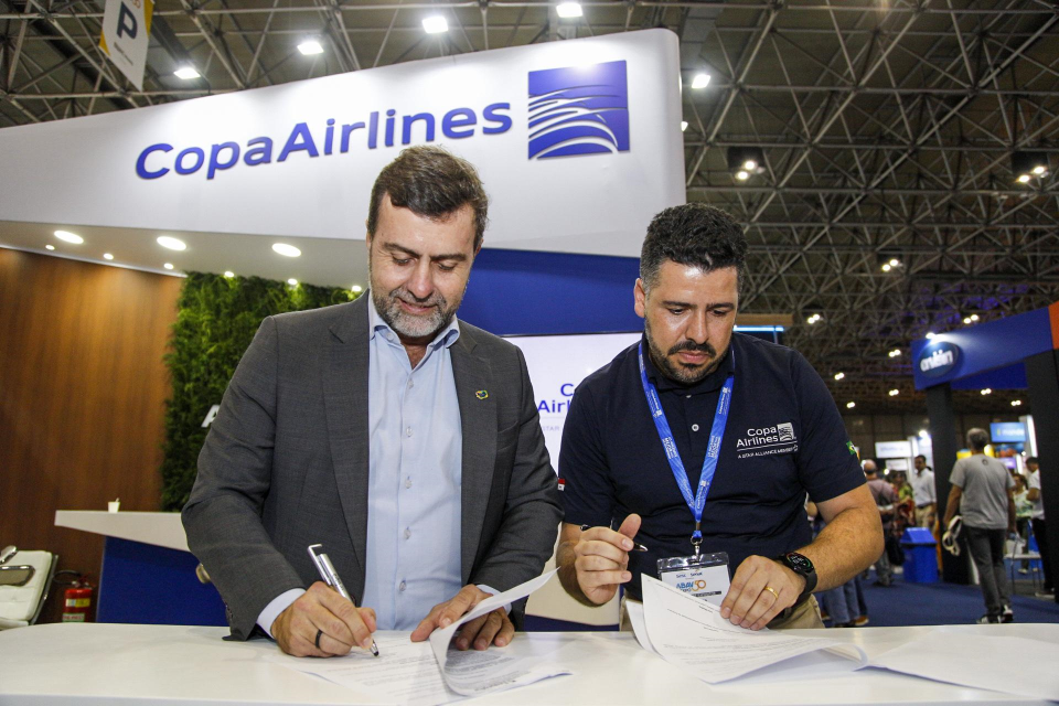 Copa Airlines e Embratur firmam parceria para promover destinos brasileiros no exterior