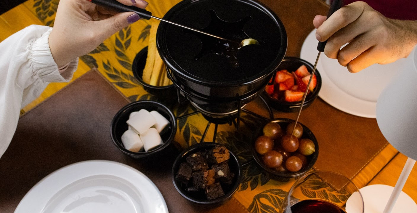 Grand Mercure Vila Olímpia promove Festival de Fondue na temporada de inverno