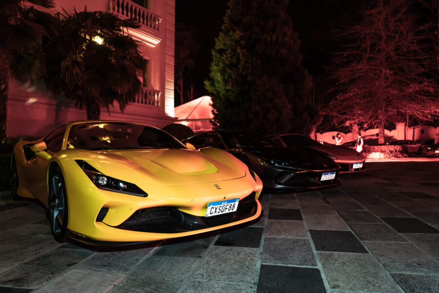 Ferrari retorna a Gramado: Grupo Via Italia promove experiência de luxo exclusiva durante o Festival de Cinema