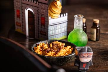 DIA DAS CRIANÇAS NA TAVERNA MEDIEVAL